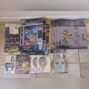 Party Decoration Set - Blue and Purple